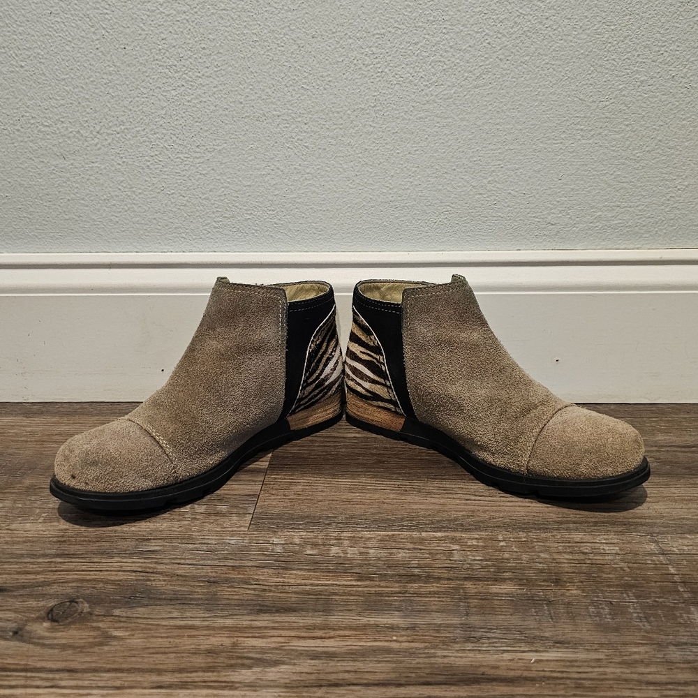 Sorel Tan Major Suede Ankle Bootie Zebra Print